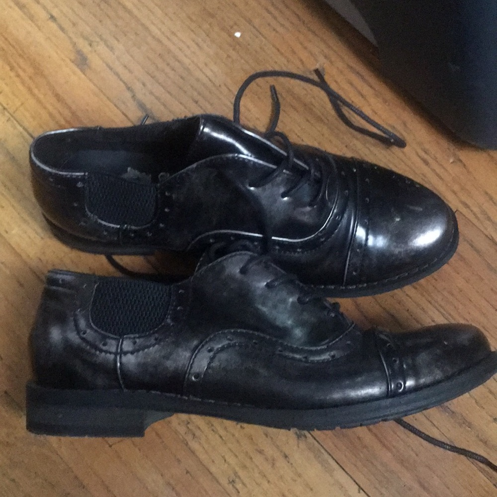 Crown Vintage Lace Up Loafers - NEVER WORN